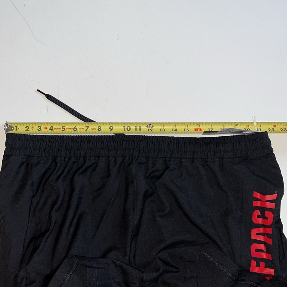 NC State Wolfpack Shorts Mens 3XL Black Red Adidas Aeroready zip Pockets $65 - Picture 5 of 13